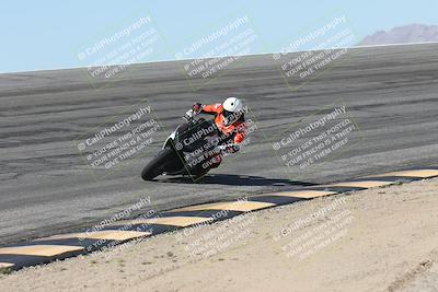 media/Oct-13-2025-Moto Forza (Mon) [[a66d839500]]/4-C Group/Session 2 (Bowl)/